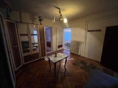 Eladó családi ház Jászkisér