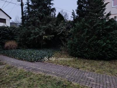 Eladó lakás Solymár