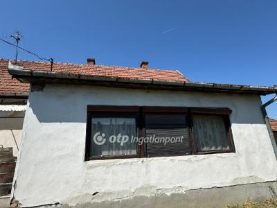 Eladó családi ház Lőkösháza