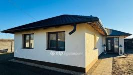 Eladó családi ház Debrecen