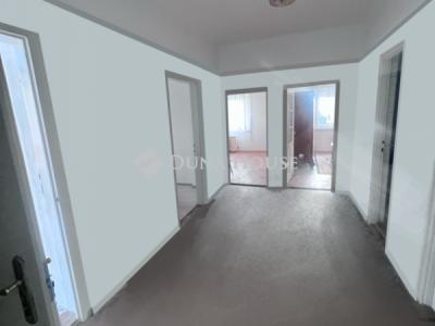 Eladó családi ház Sződ