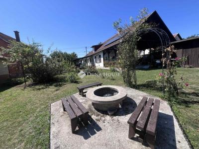 Eladó családi ház Tiszacsege