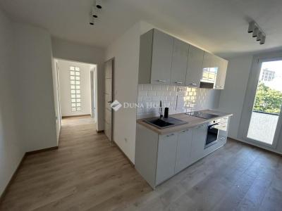 Eladó lakás Pécs