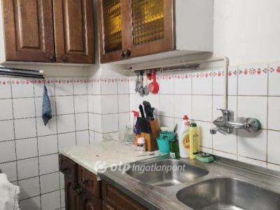 Eladó családi ház Budapest