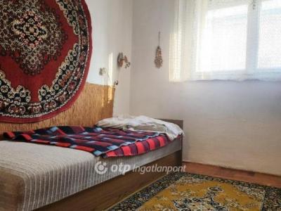 Eladó családi ház Budapest