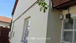 Eladó családi ház Hajdúböszörmény