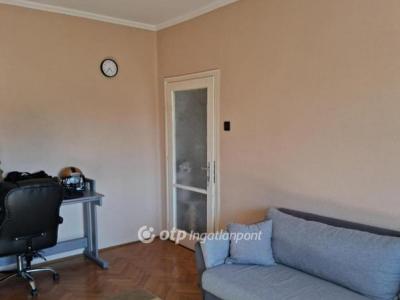 Eladó lakás Hajdúböszörmény