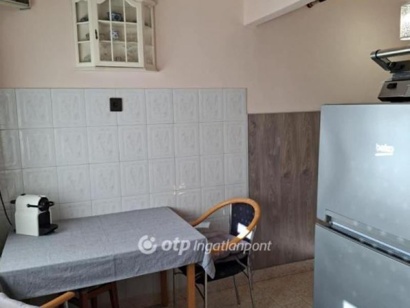 Eladó lakás Hajdúböszörmény