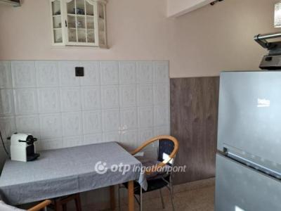 Eladó lakás Hajdúböszörmény