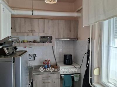 Eladó lakás Hajdúböszörmény