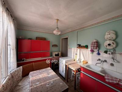 Eladó családi ház Hajdúböszörmény