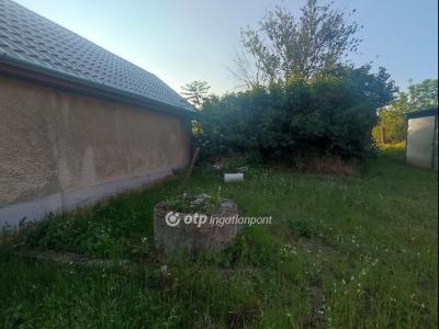 Eladó családi ház Vámospércs