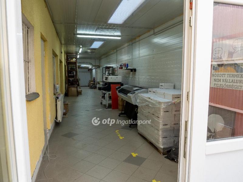 Kiadó családi ház Debrecen