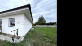 Eladó családi ház Kiskunlacháza