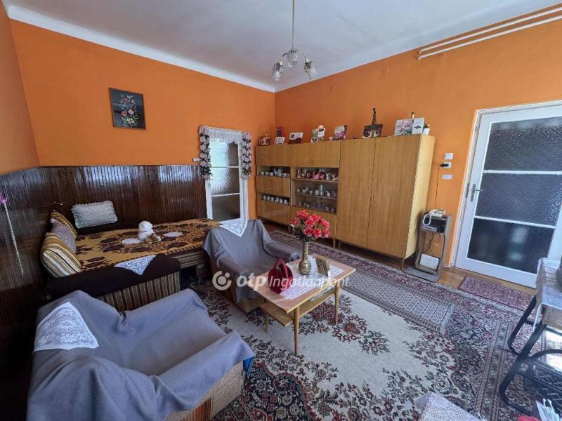 Eladó házrész Debrecen