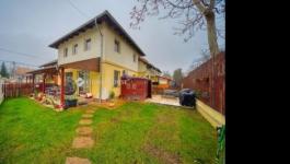 Eladó lakás Üllő