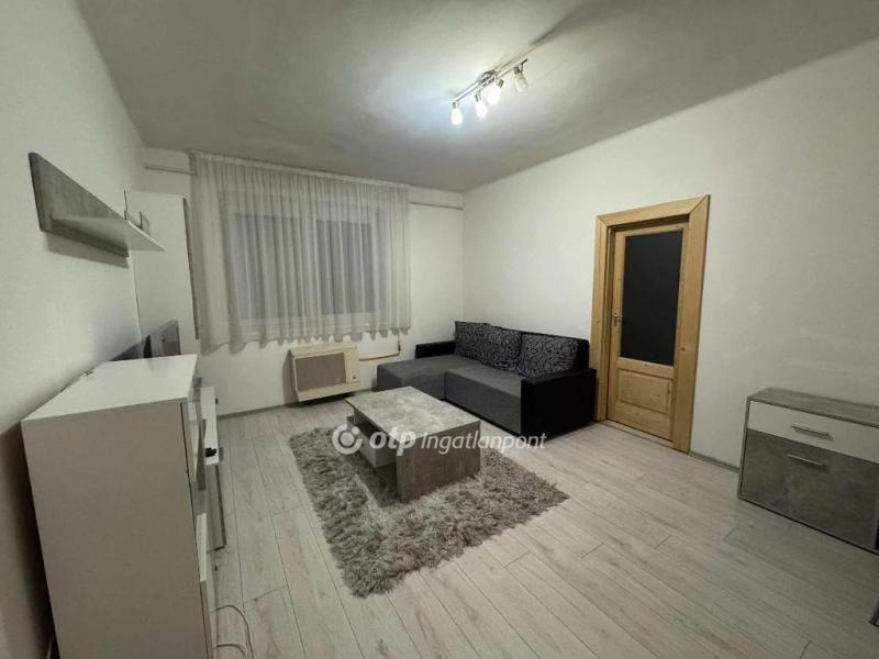 Eladó lakás Debrecen