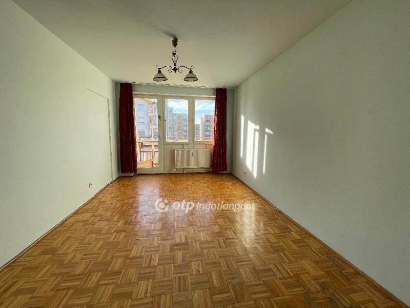 Eladó lakás Debrecen