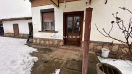 Eladó családi ház Nagykőrös