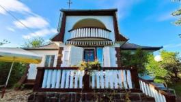 Eladó családi ház Alsóörs