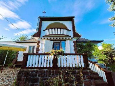 Eladó családi ház Alsóörs