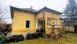 Eladó családi ház Monor