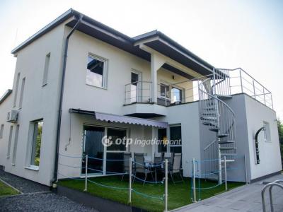 Eladó családi ház Sárszentmihály