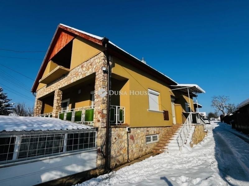 Eladó családi ház Tápiószecső