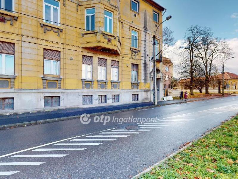 Eladó lakás Miskolc