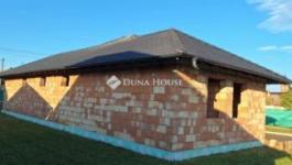 Eladó családi ház Nyáregyháza