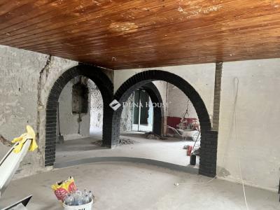 Eladó családi ház Szigethalom