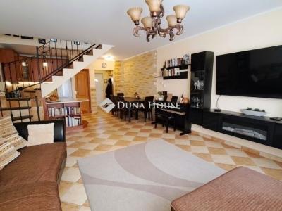 Eladó lakás Maglód