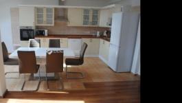 Eladó lakás Veresegyház