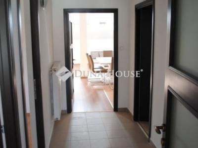 Eladó lakás Veresegyház