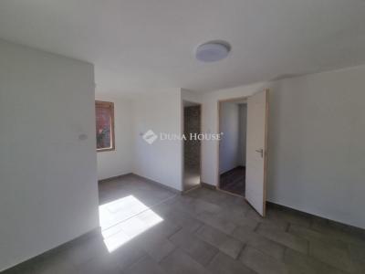 Eladó nyaraló Tóalmás