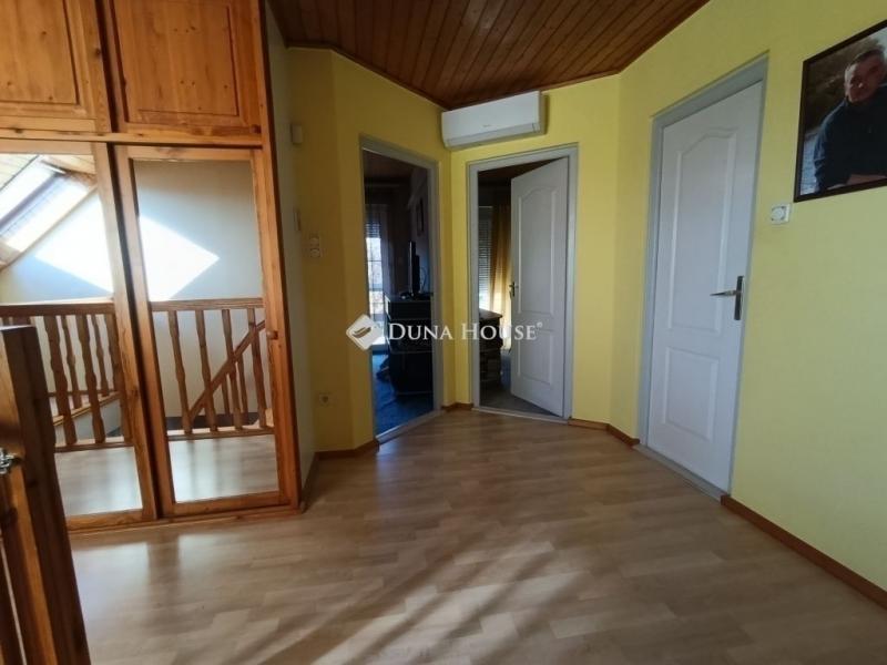 Eladó családi ház Veresegyház