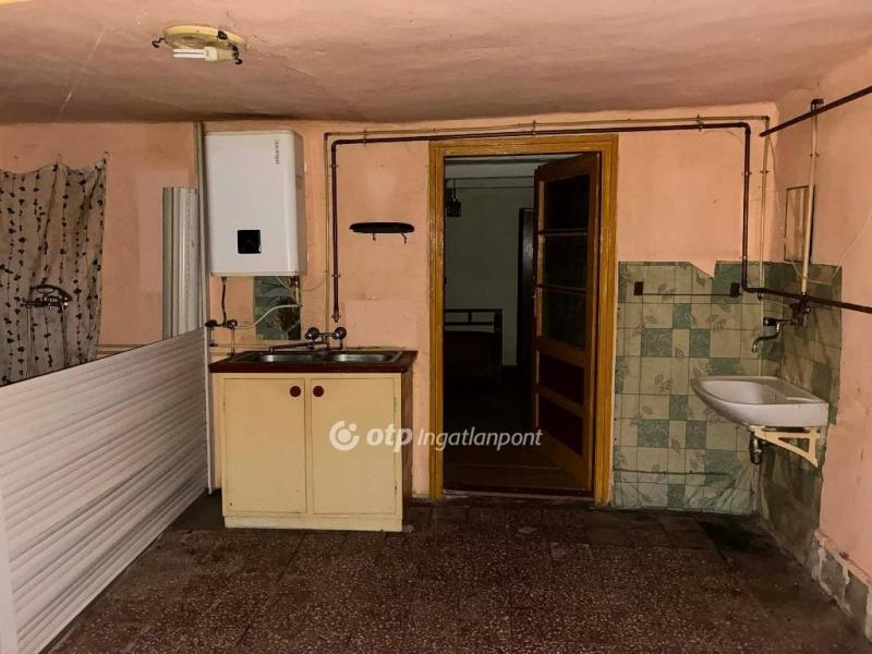 Eladó családi ház Gyula