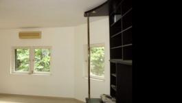 Eladó családi ház Érd