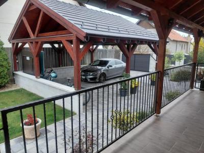 Eladó családi ház Taksony