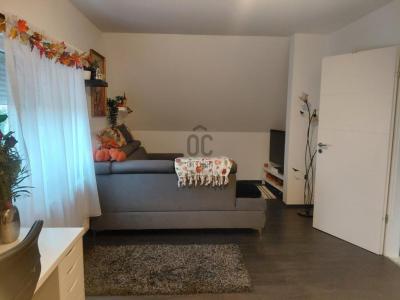 Eladó családi ház Taksony