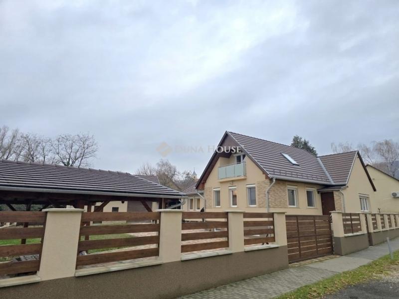 Eladó családi ház Hosszúhetény