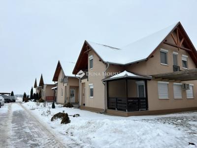 Eladó lakás Dunavarsány