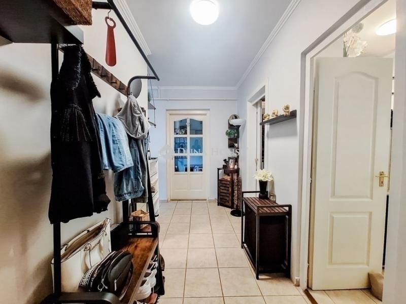 Eladó lakás Gyömrő