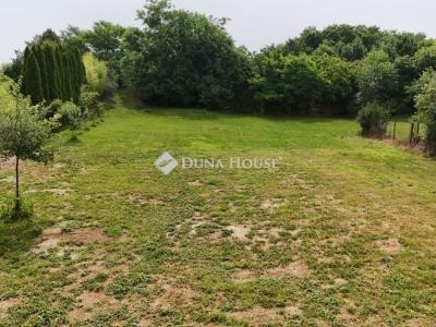 Eladó lakóövezeti telek Gyömrő