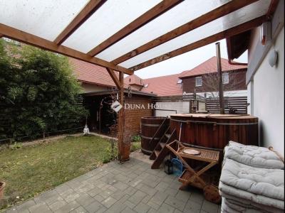 Eladó lakás Gödöllő