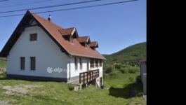 Eladó családi ház Pilisszentlászló