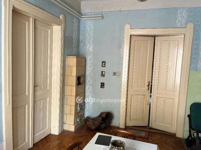 Eladó lakás Pécs