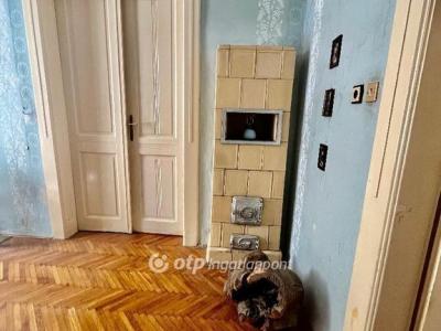 Eladó lakás Pécs