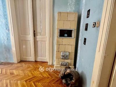 Eladó lakás Pécs