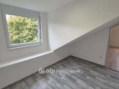 Eladó lakás Pécs